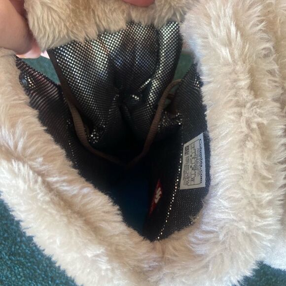 Columbia Ice Maiden II Insulated Waterproof Winter Snow Boots
Size 7 - Picture 7 of 16